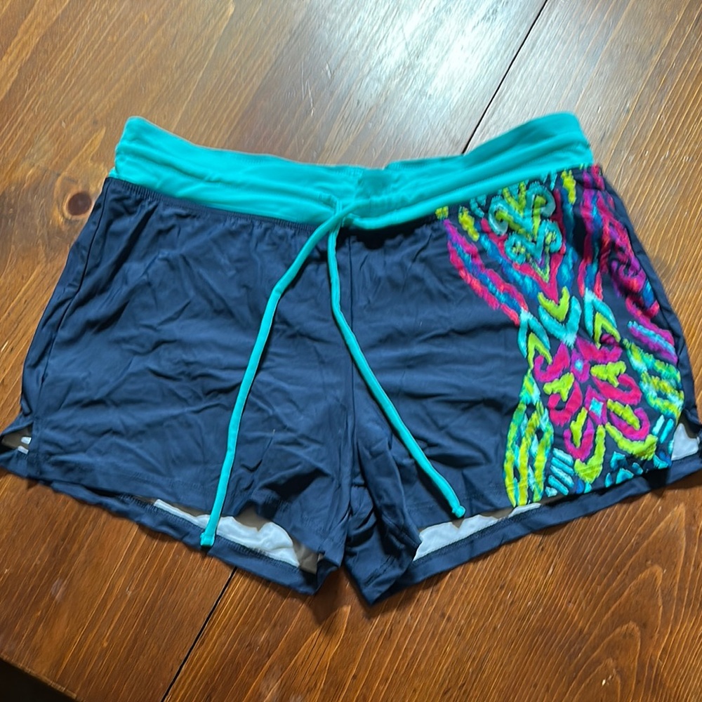 Title nine Colorful Women's water shorts